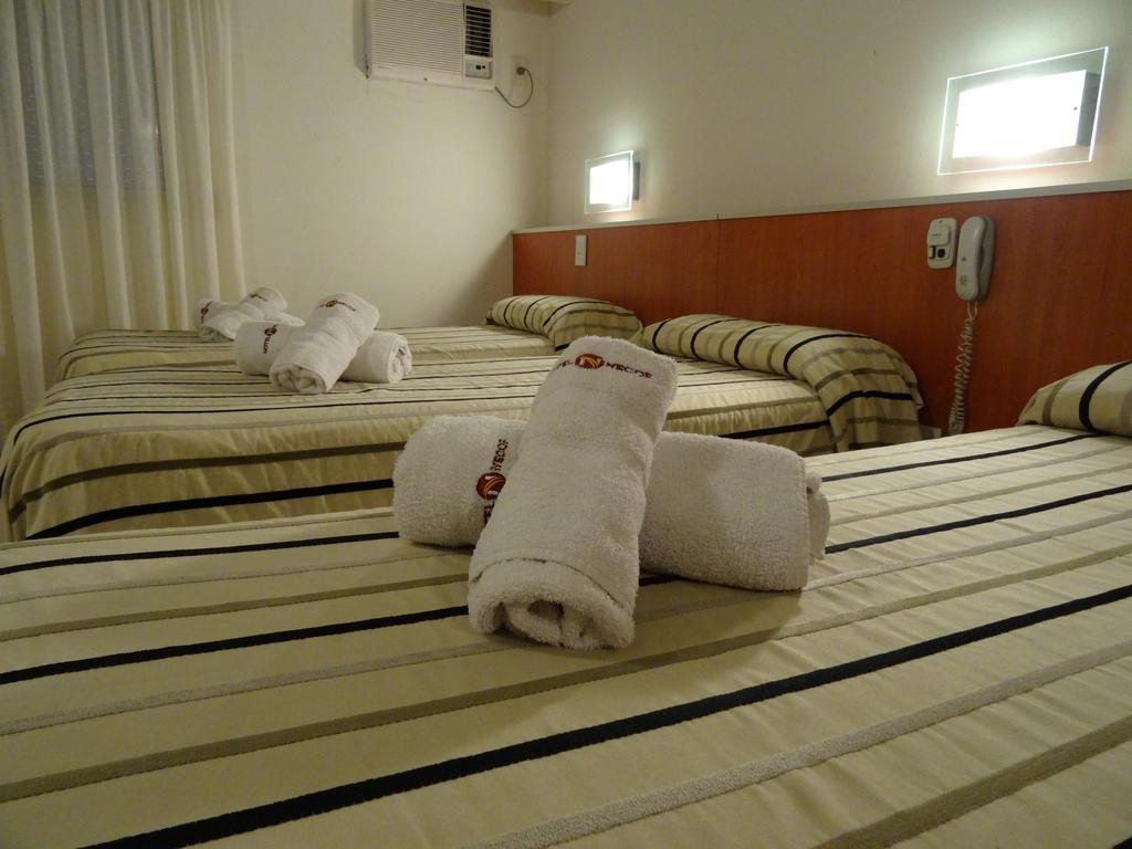 Hotel Necof Rosario Rom bilde